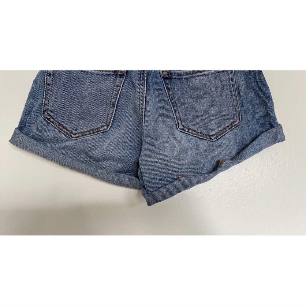 Bullhead high-rise women’s shorts - Picture 6 of 6
